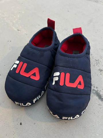 Fila Pantoffels Maat 32 - Goede Staat beschikbaar voor biedingen