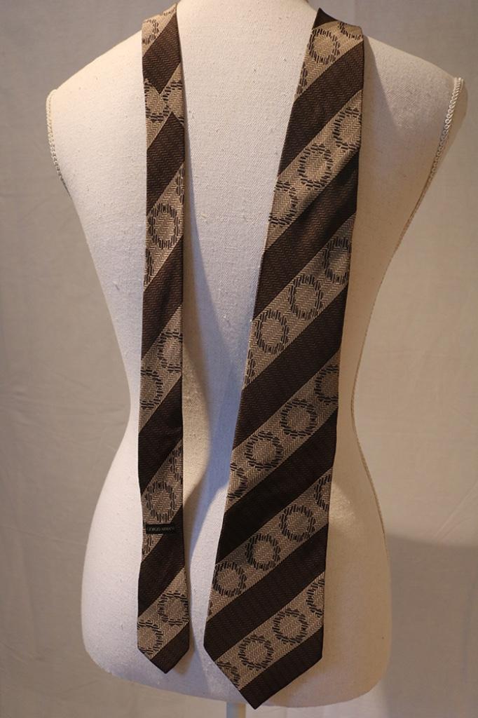 Stropdas Giorgio Armani vintage retro, Kleding | Heren, Stropdassen, Nieuw, Met patroon, Bruin, Ophalen of Verzenden