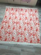 Bloemen oranje stof, Hobby en Vrije tijd, Stoffen en Lappen, Ophalen of Verzenden, Nieuw, Katoen, 120 cm of meer
