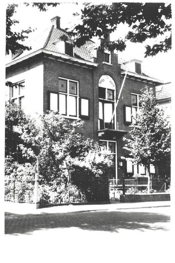979492 Bunschoten Utr 1962 Gemeentehuis Niet Gelopen beschikbaar voor biedingen