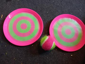 Strandset - Paddleball met bal beschikbaar voor biedingen