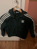 Adidas jas maat 140, Kinderen en Baby's, Kinderkleding | Maat 140, Ophalen of Verzenden, Zo goed als nieuw, Jas