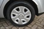 Renault Clio Estate 0.9 TCe Limited 2016 Airco|Cruise|Navi!, Auto's, Renault, Voorwielaandrijving, 898 cc, Stof, 580 kg