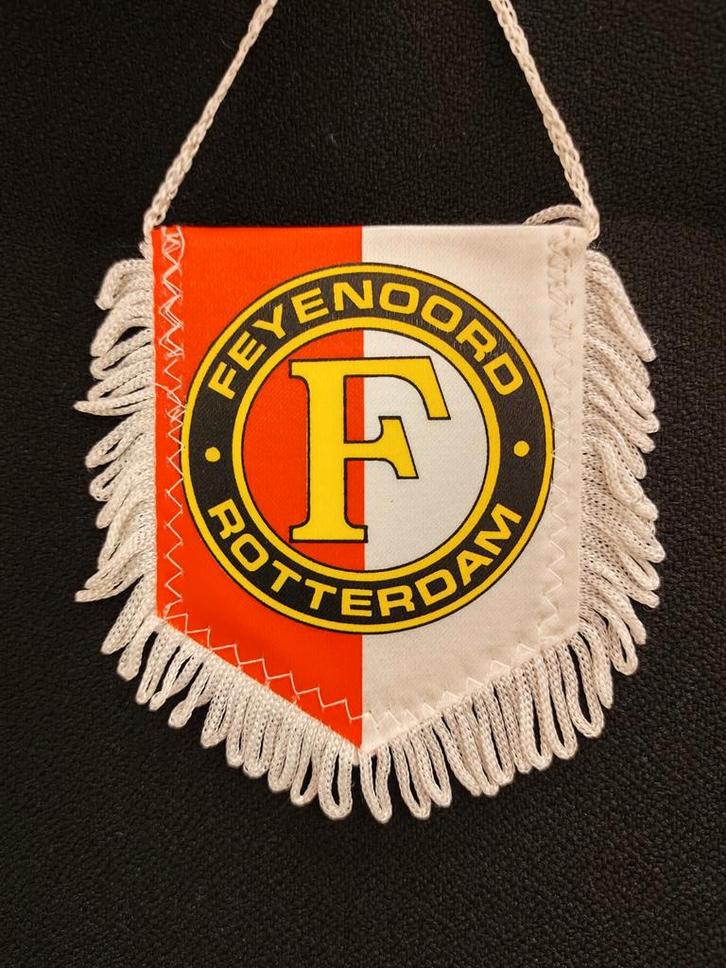 Feyenoord Feijenoord Rotterdam 1990 prachtig voetbal vaan, Verzamelen, Sportartikelen en Voetbal, Zo goed als nieuw, Vaantje of Sjaal