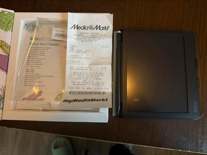 Rakuten Kobo Libra Colour with Kobo stylus 2 (as new), Computers en Software, E-readers, Nieuw, 7 inch, Bluetooth, Touchscreen