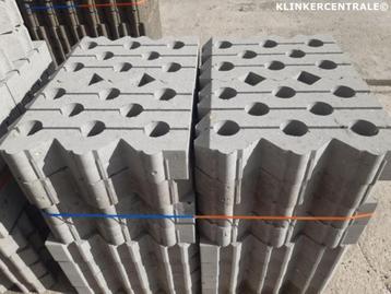 KORTING 315m2 grijs B-KEUS grastegels 60x40x12cm Lato graste beschikbaar voor biedingen