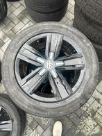 ORIGINELE VW TRANSPORTER T6/T6.1 BULLI SET, SCHADE VRIJ, Banden en Velgen, 17 inch, Ophalen of Verzenden, 235 mm