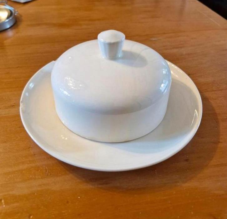 Botervloot aardewerk Royal Maastricht Sphinx., Antiek en Kunst, Antiek | Servies los, Ophalen of Verzenden