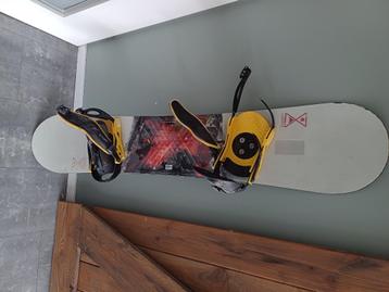 Burton Progression 56W snowboard 156cm beschikbaar voor biedingen