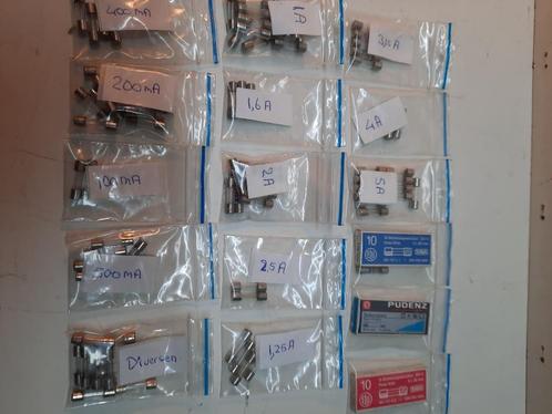Elektronica Glaszekeringen en Glaszekering houders, Hobby en Vrije tijd, Elektronica-componenten, Nieuw, Ophalen of Verzenden