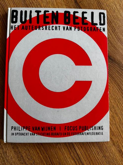 P. van Wijnen - Buiten Beeld, Boeken, Wetenschap, Zo goed als nieuw, Natuurwetenschap, Ophalen of Verzenden