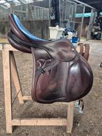 Macrider Grand Prix 18 inch Bruin, Dieren en Toebehoren, Paarden en Pony's | Zadels, Ophalen, Springen