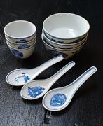set Chinese kommen en lepels, Ophalen