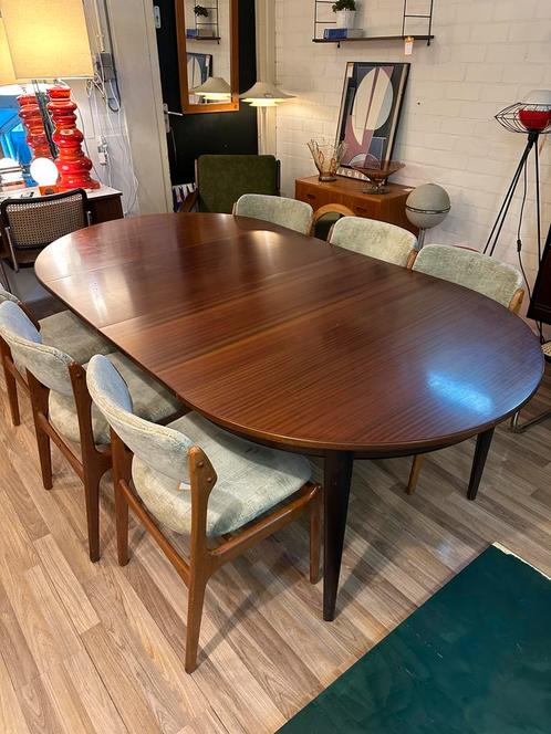 Vintsge uitschuifbare eettafel Omann Jun nr55 jaren 60, Huis en Inrichting, Tafels | Eettafels, Gebruikt, 100 tot 150 cm, Vijf personen of meer