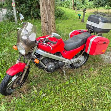  Honda NTV650 youngtimer beschikbaar voor biedingen