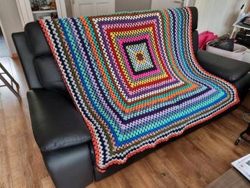 Gehaakte woondeken/plaid granny XL beschikbaar voor biedingen