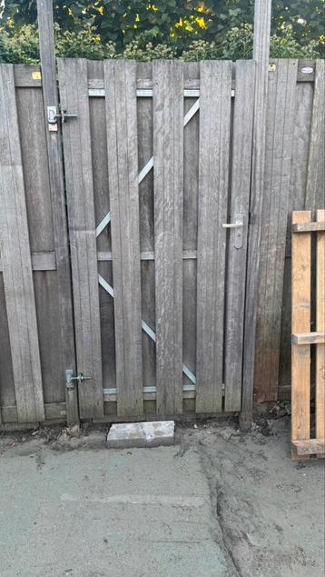 Hardhout schuttingdeur 90x180 beschikbaar voor biedingen