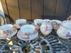 Mokka kop en schoteltjes + roomstel parelmoer roze roos, Antiek en Kunst, Antiek | Servies los, Ophalen of Verzenden