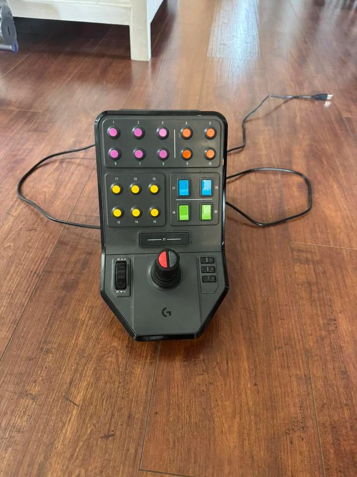 Side panel logitech, Computers en Software, Joysticks, Gebruikt, Ophalen of Verzenden