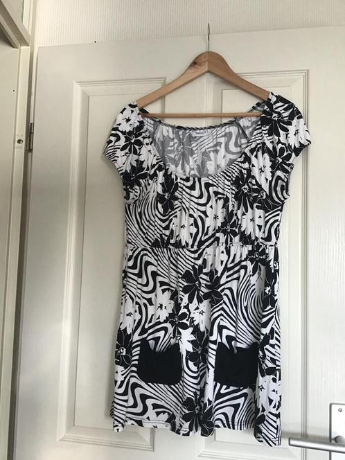 Heerlijke tuniek( Mt 40/42), Kleding | Dames, Blouses en Tunieken, Zo goed als nieuw, Maat 38/40 (M), Ophalen of Verzenden