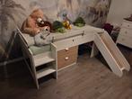 Halfhoogslaper Leen Bakker met Glijbaan + Matras, Kinderen en Baby's, Kinderkamer | Stapelbedden en Hoogslapers, Ophalen, Zo goed als nieuw
