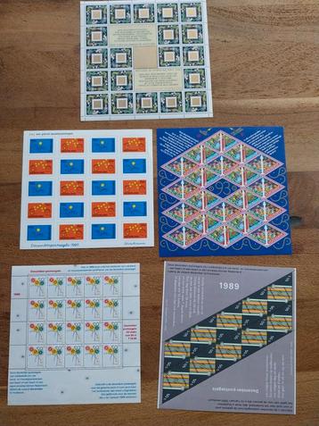 Ruim 50 postzegel velletjes/ blokken alles postfris.  beschikbaar voor biedingen