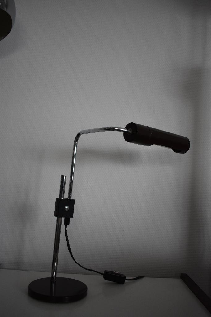 HALA Zeist bruine bureaulamp lamp vintage retro design, Huis en Inrichting, Lampen | Tafellampen, Gebruikt, Minder dan 50 cm, Metaal