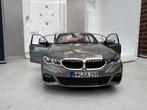 1/18 Norev bmw 330i limousine 2019 silver/bruan, Hobby en Vrije tijd, Modelauto's | 1:18, Ophalen of Verzenden, Zo goed als nieuw