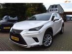 Lexus NX 300h AWD Luxury Line AUTOM/PANO DAK/CRUISE/NAVI/CAR, Auto's, Lexus, Automaat, Gebruikt, USB, Leder