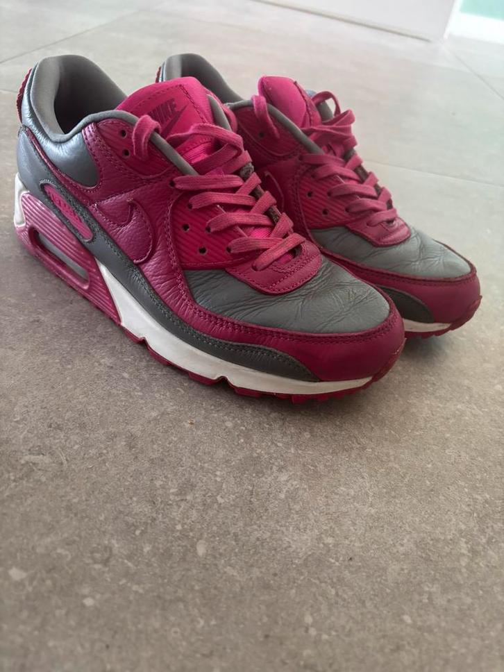 Air max 90 roze, Kleding | Dames, Schoenen, Zo goed als nieuw, Sneakers of Gympen, Roze, Ophalen of Verzenden