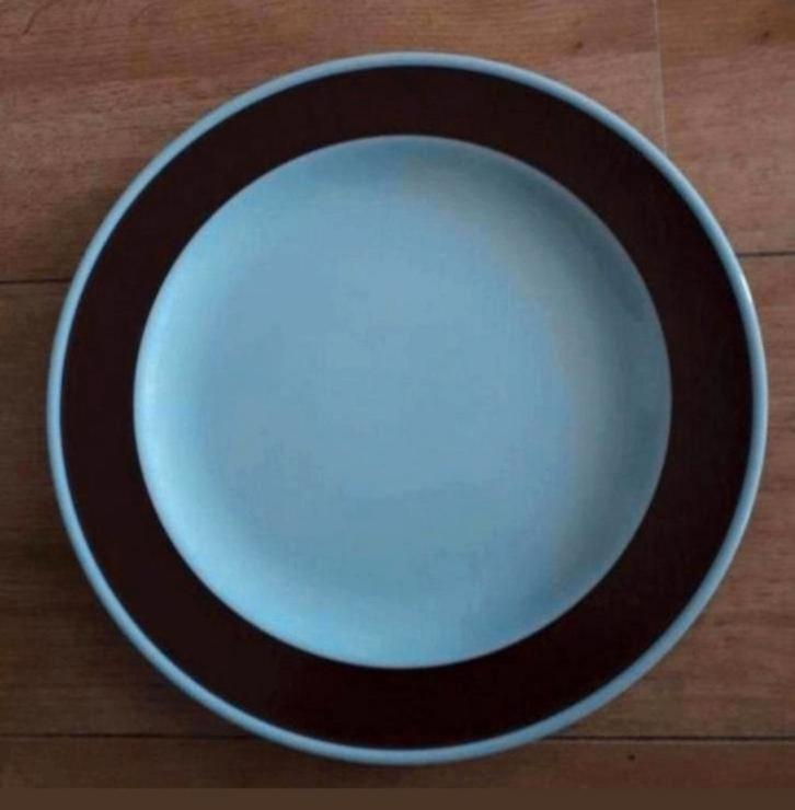 Bord Maastricht Mosa Holland, Huis en Inrichting, Keuken | Servies, Zo goed als nieuw, Bord(en), Overige stijlen, Porselein, Ophalen of Verzenden