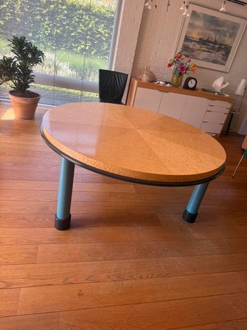 Ettore Sottsass & Marco Zanini eettafel beschikbaar voor biedingen