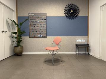 De Designwinkel - Originele tweedehands designmeubels! beschikbaar voor biedingen