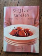Stijlvol Tafelen - Donna Hay Kookboek, Boeken, Kookboeken, Donna Hay, Gezond koken, Ophalen of Verzenden, Zo goed als nieuw
