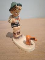 Hummel Goebel 6/0 Jager met Konijn, Antiek en Kunst, Antiek | Keramiek en Aardewerk, Ophalen of Verzenden