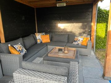 Mooie grote loungeset in goede staat! beschikbaar voor biedingen