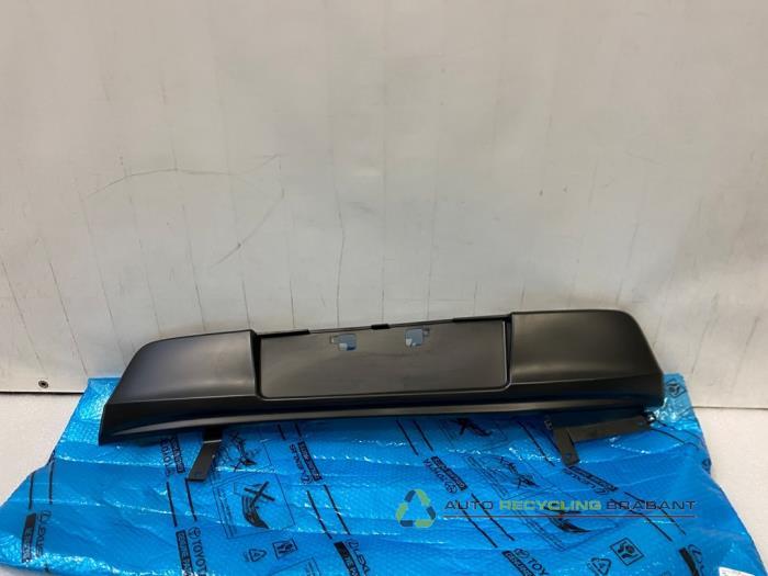 Spoiler achterbumper van een Toyota Auris, Gebruikt, -, -, Ophalen of Verzenden