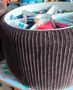 Vintage 2 stuks Poef met naaigerei en wol opberg, Ophalen of Verzenden, Rond, Minder dan 50 cm, Minder dan 50 cm