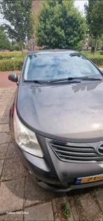 Toyota Avensis 1.8 16V Vvt-i Sedan 2009 Groen, Auto's, Voorwielaandrijving, 65 €/maand, 15 km/l, Avensis