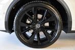Volkswagen T-ROC 1.5 TSI R-Line Pano/Beats/Iq-light, Auto's, Volkswagen, Euro 6, 4 cilinders, 150 pk, Bedrijf