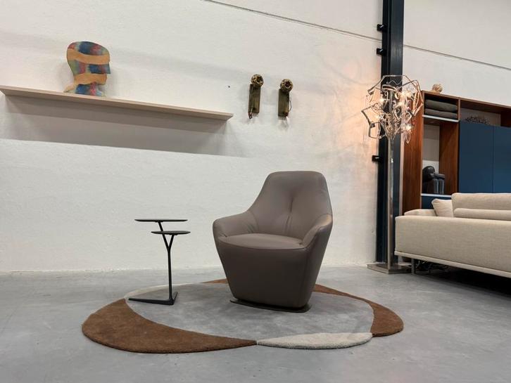 Nieuw Leolux Cantate Draaifauteuil Ceras Brindle leer Stoel, Huis en Inrichting, Fauteuils, Nieuw, Leer, 75 tot 100 cm, Ophalen of Verzenden