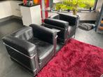Design fauteuil  Cassina LC2 Le Corbusier, Ophalen, Eenpersoons, Zo goed als nieuw, Minder dan 150 cm