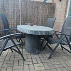 betonnen tafel,  T.E.A.B, Ophalen, Gebruikt