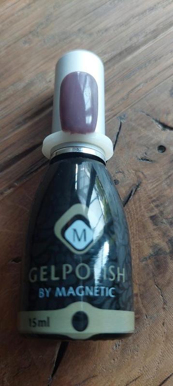 Magnetic gelpolish Rose Taupe 103306 beschikbaar voor biedingen