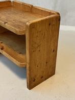 Jaren 70 bijzettafel vintage nachtkastje pine retro design, Huis en Inrichting, Slaapkamer | Nachtkastjes, Ophalen, Gebruikt, 45 tot 65 cm