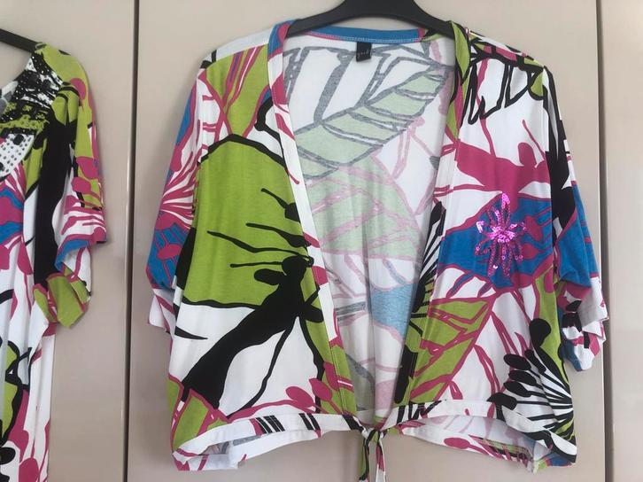 Mooi bolero vestje jasje van het mooie merk Yoek 48 / 52, Kleding | Dames, Grote Maten, Zo goed als nieuw, Jasje of Colbert, Overige kleuren
