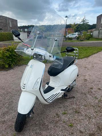 Vespa Sprint | Bj 2016 beschikbaar voor biedingen