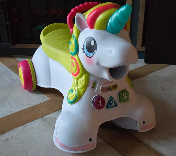 Leuke Eenhoorn Looptrainer, Kinderen en Baby's, Speelgoed | Buiten | Voertuigen en Loopfietsen, Zo goed als nieuw, Loopvoertuig