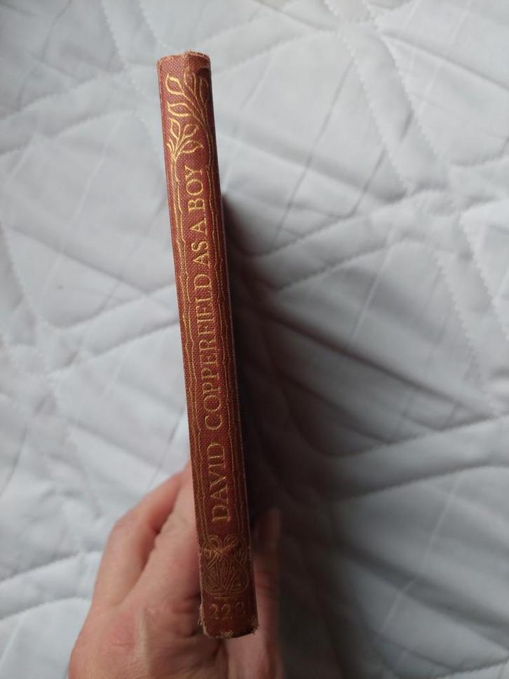 David Copperfield as a boy War Edition 1943 linnen, Antiek en Kunst, Antiek | Boeken en Bijbels, Ophalen of Verzenden