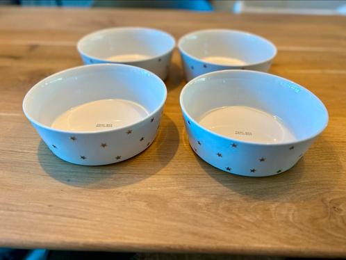 Fab. by Fabienne (Chapot) met gouden sterretjes, Huis en Inrichting, Keuken | Servies, Zo goed als nieuw, Schaal of Schalen, Overige stijlen